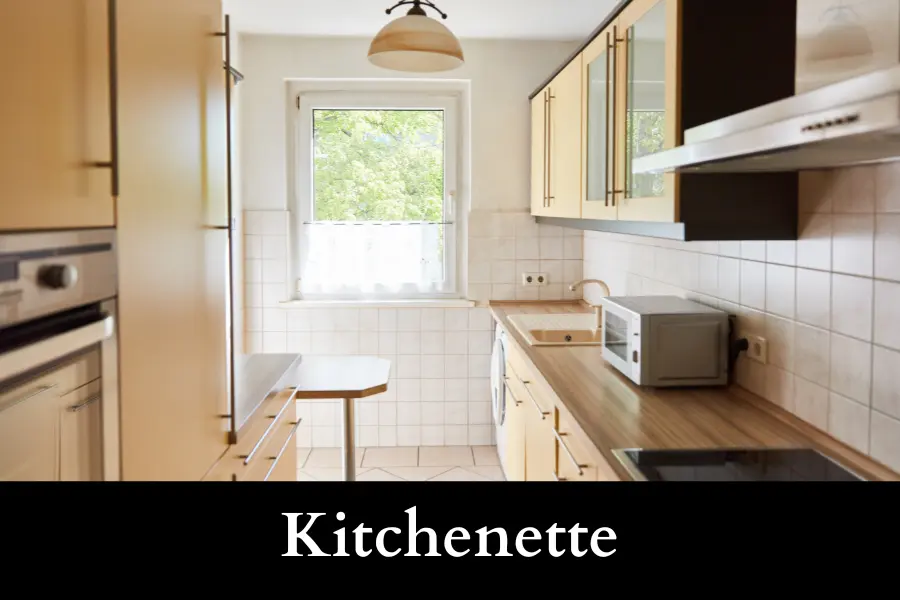 Kitchenette is a 100 square feet in size