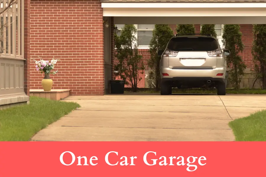 One Car Garage is 400 centimeters long