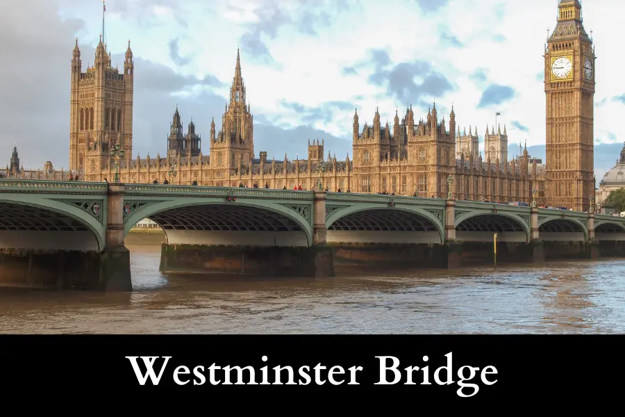 Westminster Bridge is 500 meters